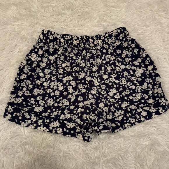 Old Navy Floral Shorts Navy Blue Floral Shorts Old Navy Lounge Shorts - Picture 5 of 5